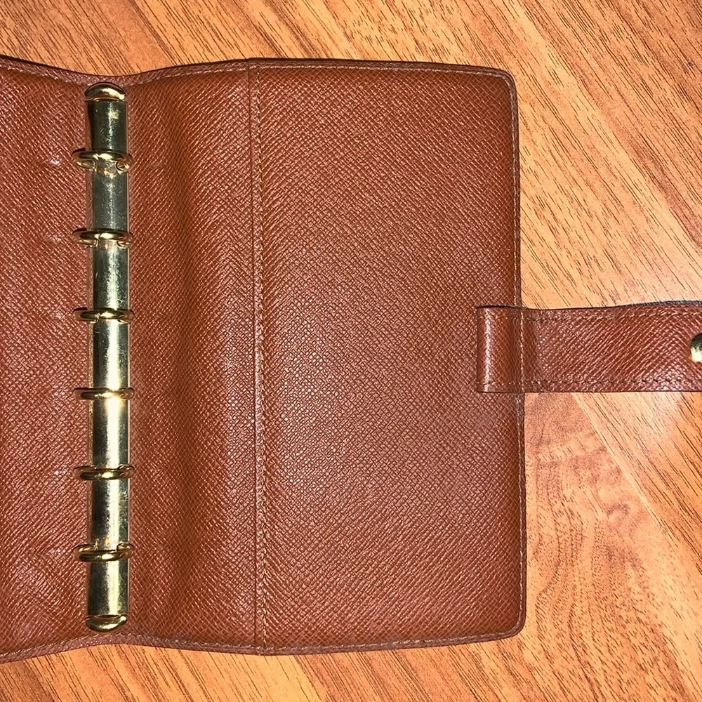 Authentic Louis Vuitton Small Ring Agenda Cover